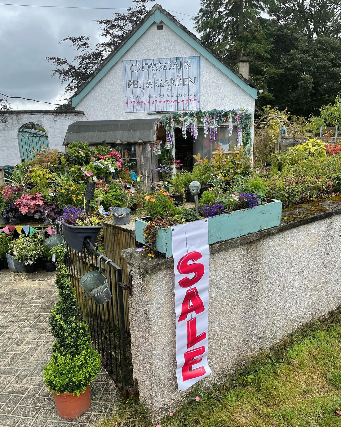 Local business love: Crossroads Pet & Garden